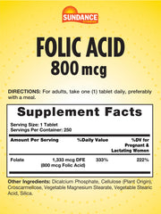 Close-up of an 800 mcg folic acid tablet