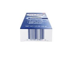 Dentures with powder seal to prevent food between gums and dentures