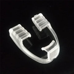 Ergonomic design night guard for teeth protection