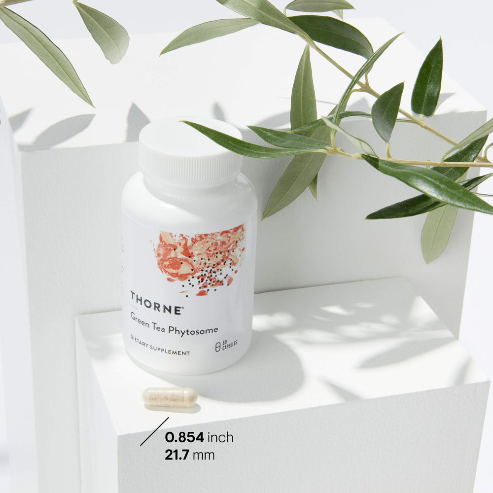 Illustration showing phytosome technology binding green tea to phospholipids