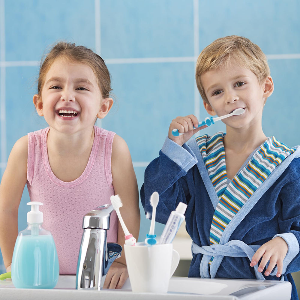 Two-color toothbrush set for age 2+ children