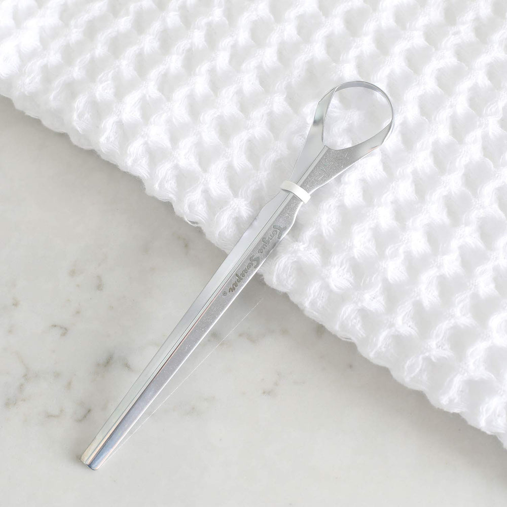 Durable tongue cleaner with long-lasting construction