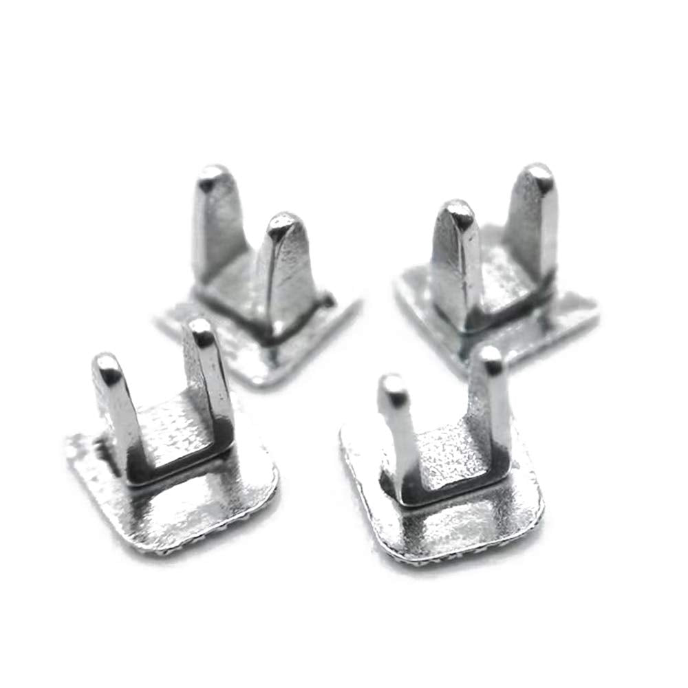 Curved bonding base designed for upper or lower arches