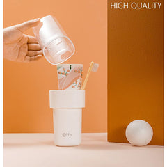 Sealing design prevents leaks to keep bag dry