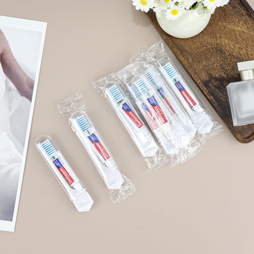 Foldable travel toothbrush design - image 2 of 6