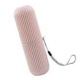Travel toothbrush holder with dustproof cover