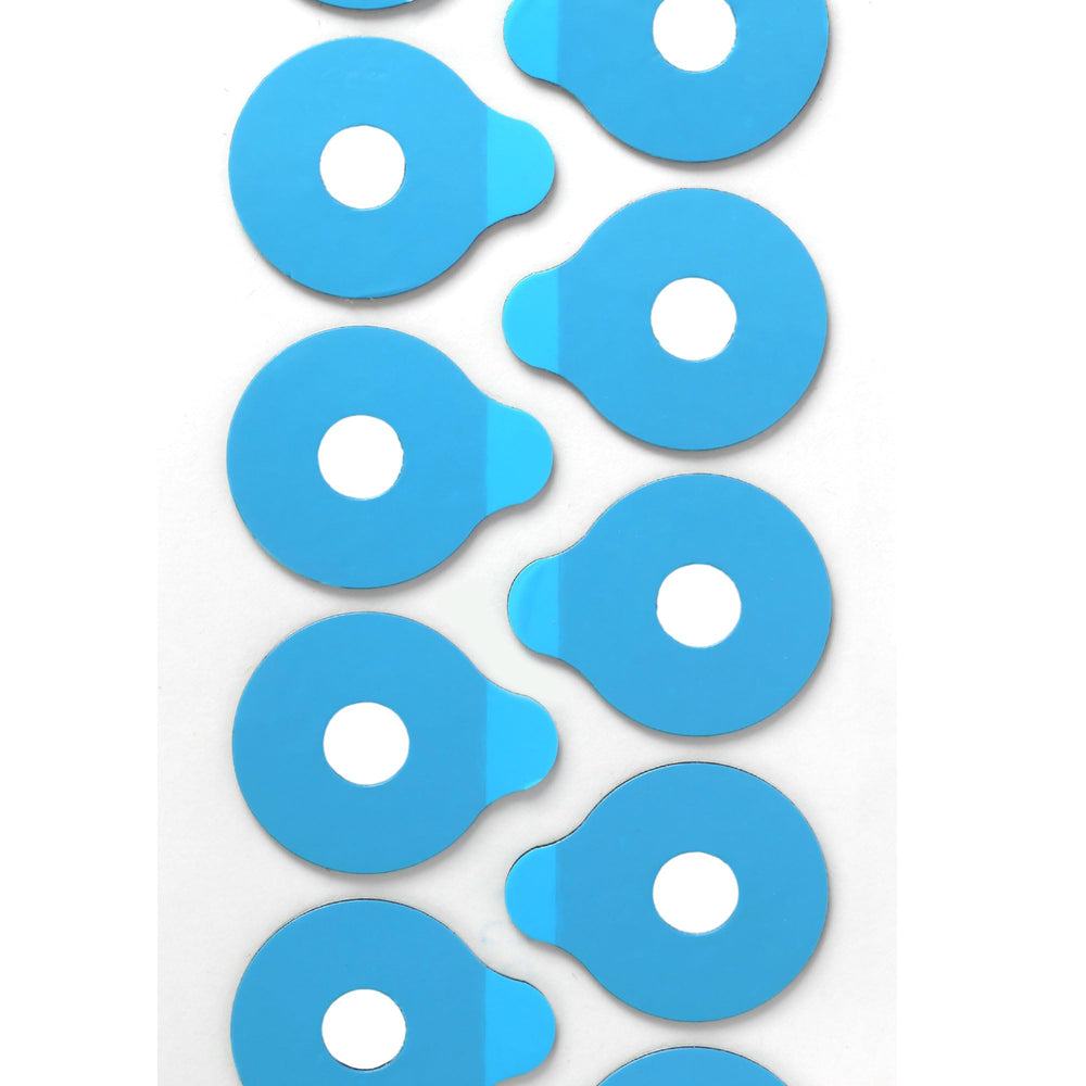 Sticks on a staggered roll for easy removal