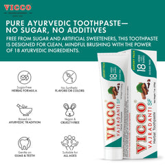 Three-pack Vicco Vajradanti packaging display