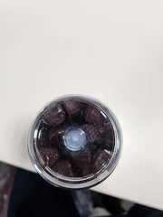 Shopping scene with Viteey Moringa Gummies