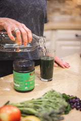 Green smoothie with greens powder