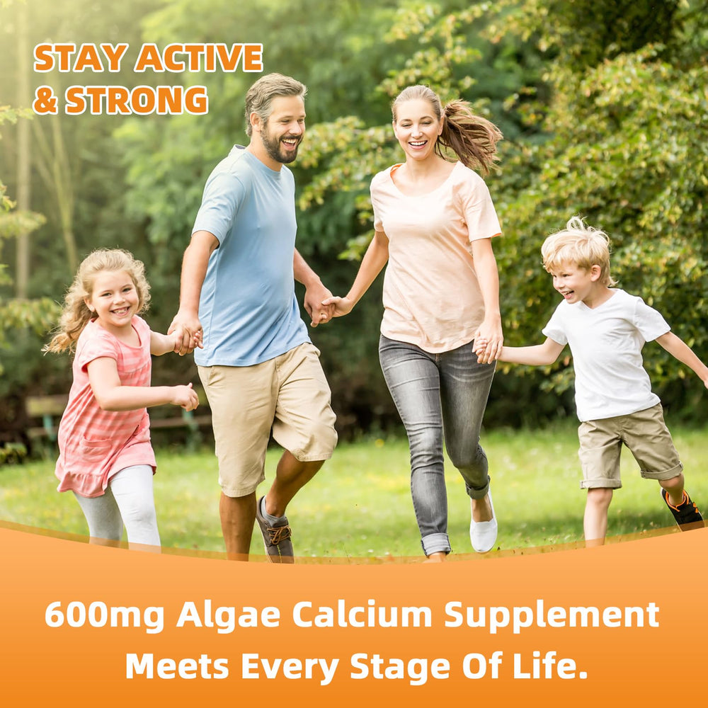 Bottle with lemon-flavored gummies and label