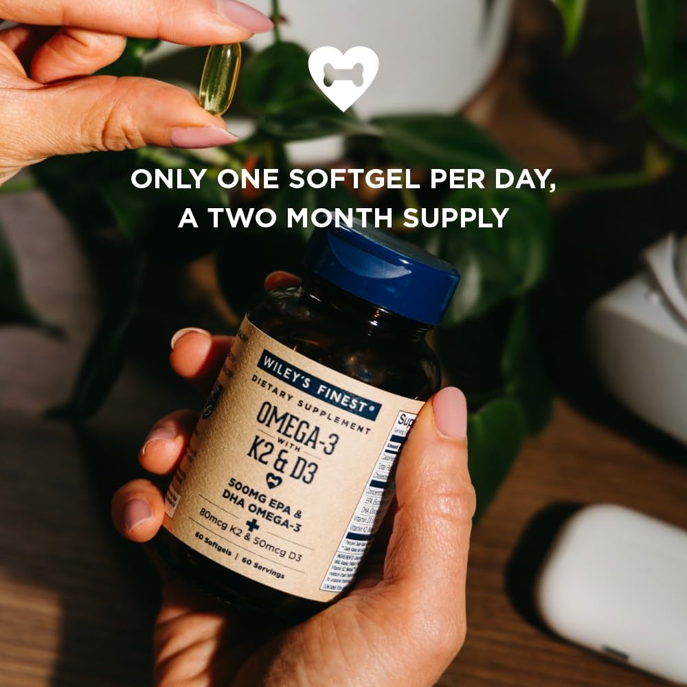 Front of Wiley's Finest Fish Oil bottle highlighting 500mg EPA/DHA