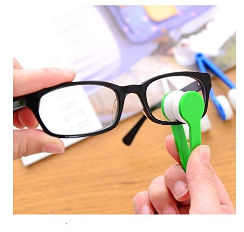 Soft microfiber pads for dust and smudge removal