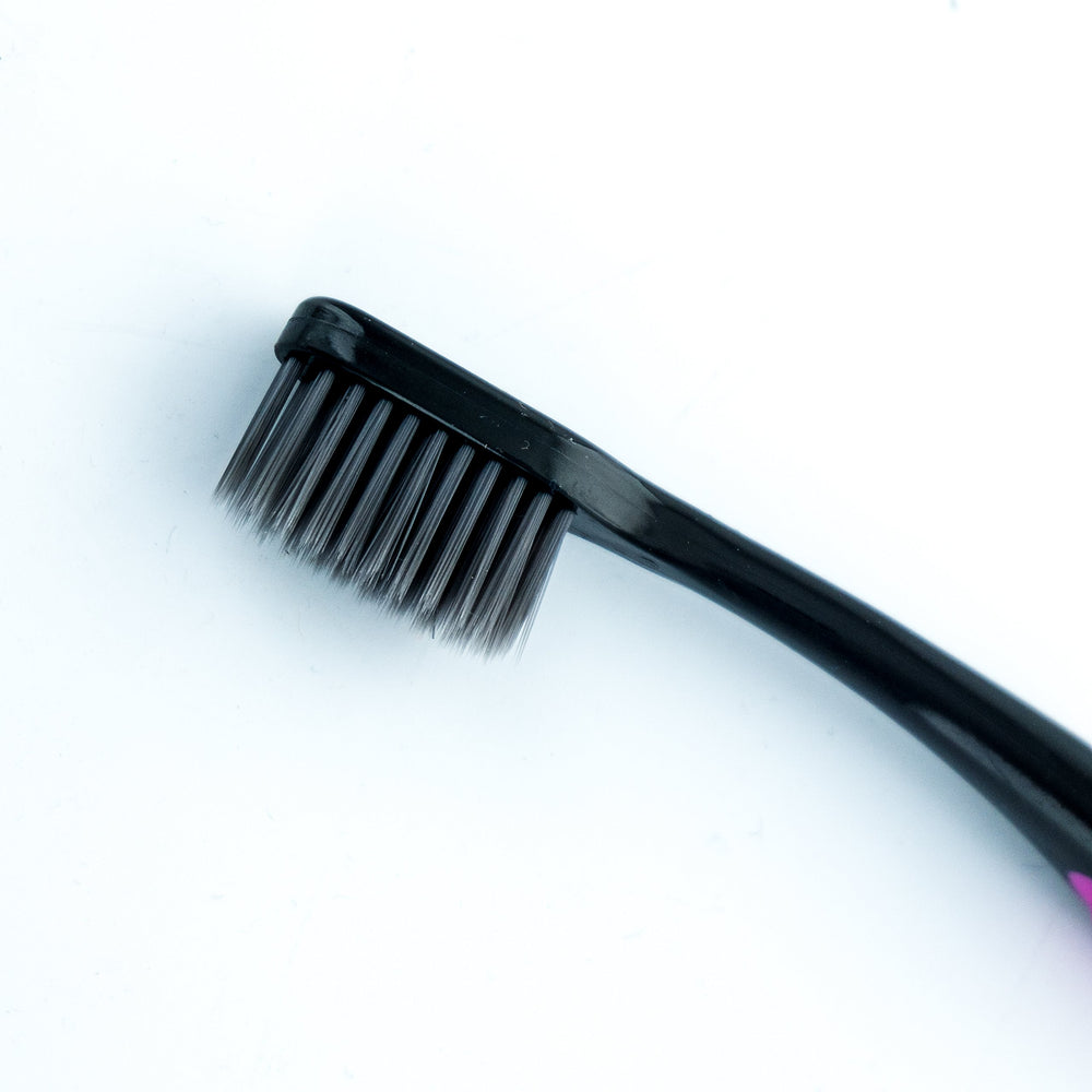 Ergonomic handle designed for comfortable brushing