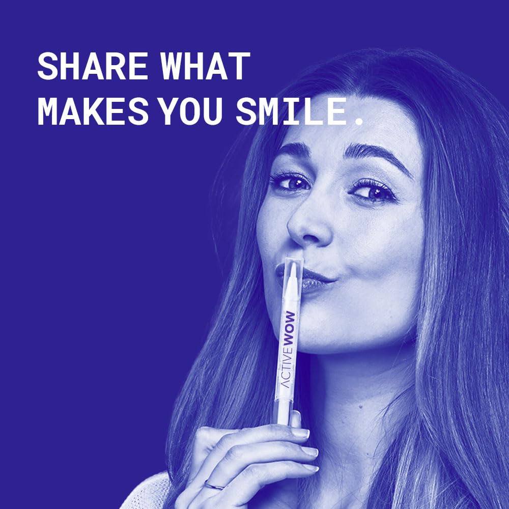 Mint-scented Active Wow 24K Whitening Pen on a white background