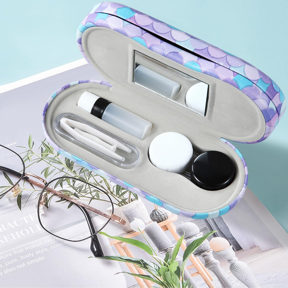 Front view showing separate sides for glasses and lens accessories