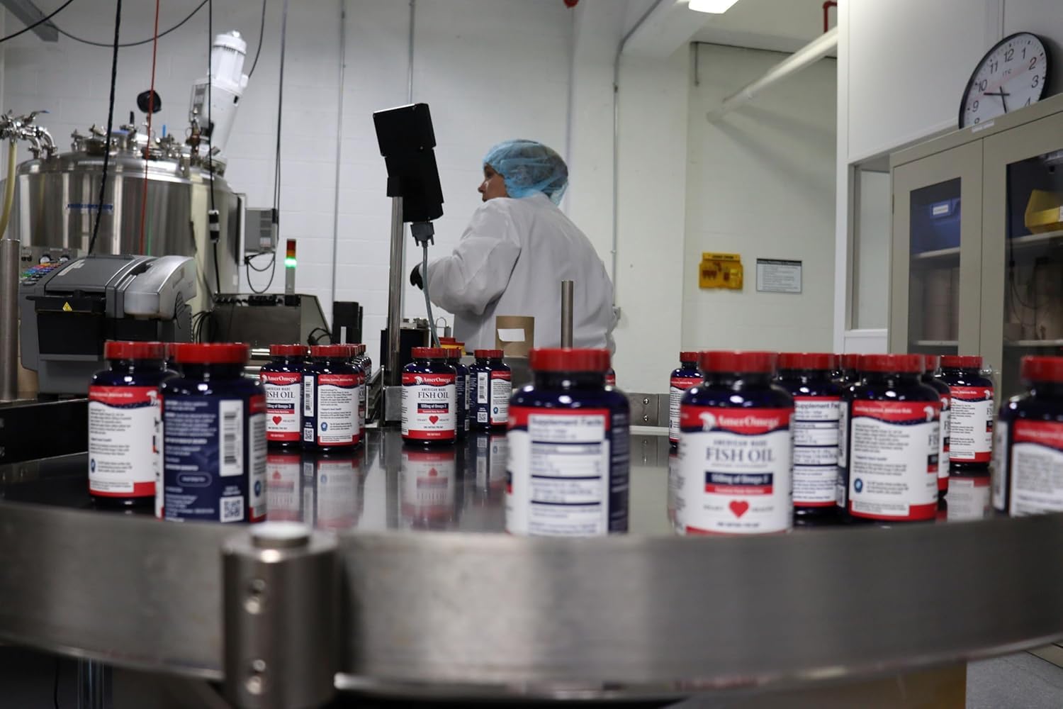 Ingredients list and dietary attributes for AmerOmega omega-3 fish oil