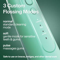 Close-up of AquaSonic Icon Jet Tip for between-teeth cleaning