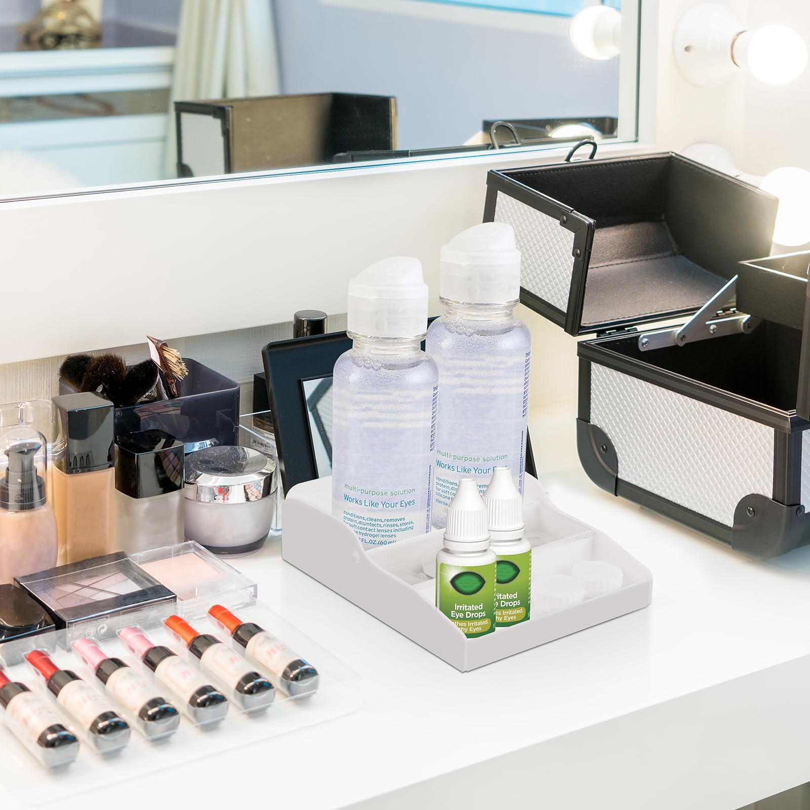 Includes 1 piece acrylic tray, lenses not included