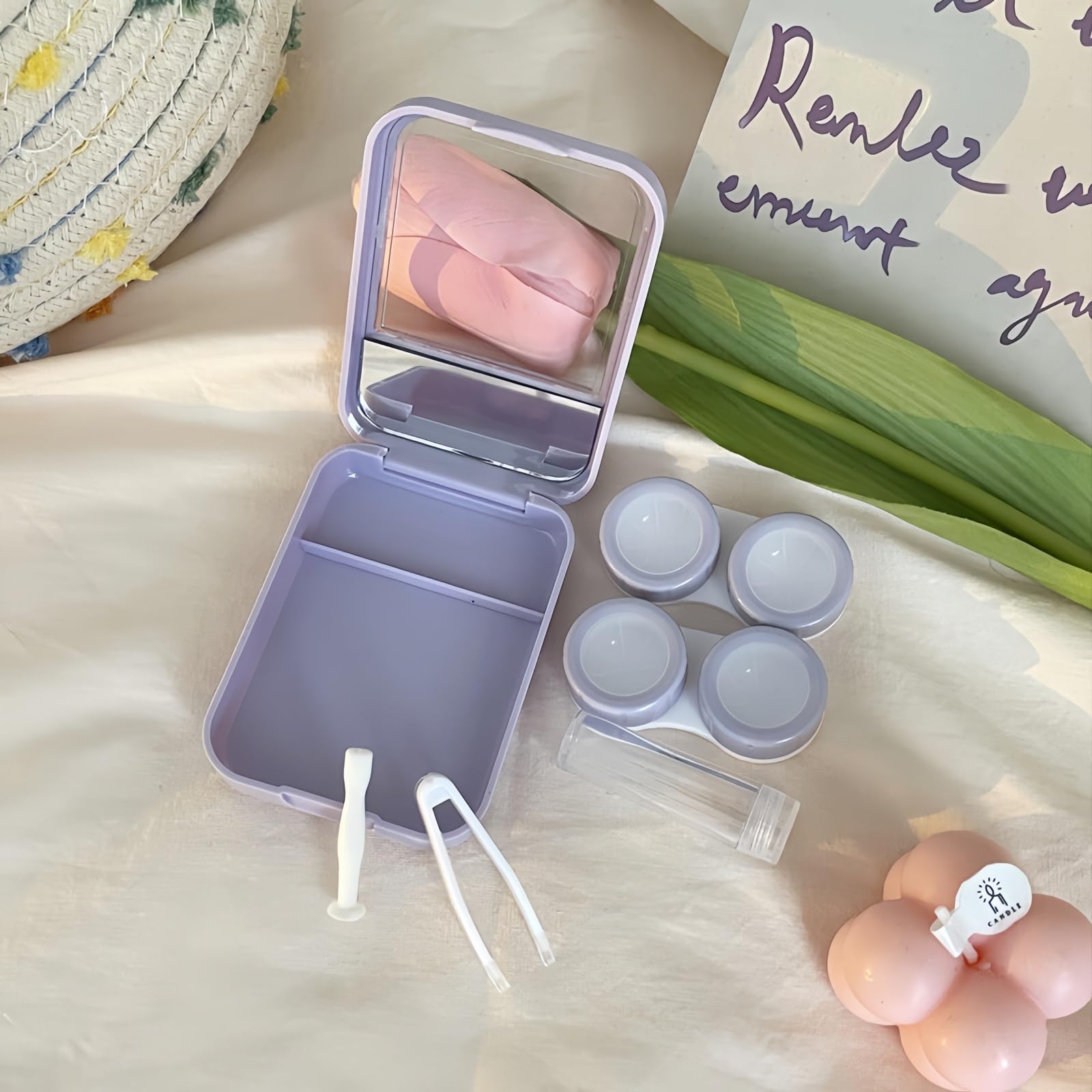 Compact travel-friendly BEDARTIST kit for everyday use