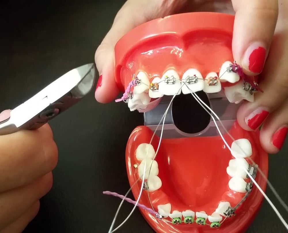 Single-use orthodontic wire device packaging