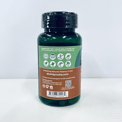 Close-up of Berberine HCl and Ceylon Cinnamon in vegetarian capsules