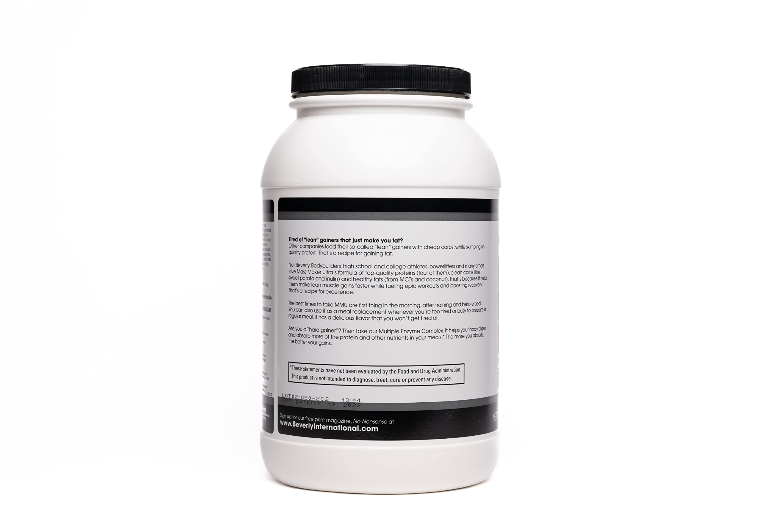Mass Maker Ultra Vanilla packaging highlights calories and nutrition balance