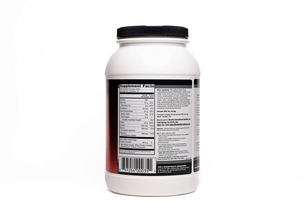 Mass Maker Ultra Vanilla scoop beside shaker for quick high-calorie shake