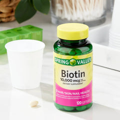 Biotin bottle showing 120 capsules and label