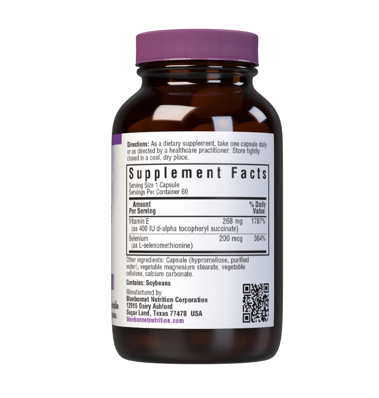 Close-up of Dry E-400 IU Plus Selenium vegetarian capsules