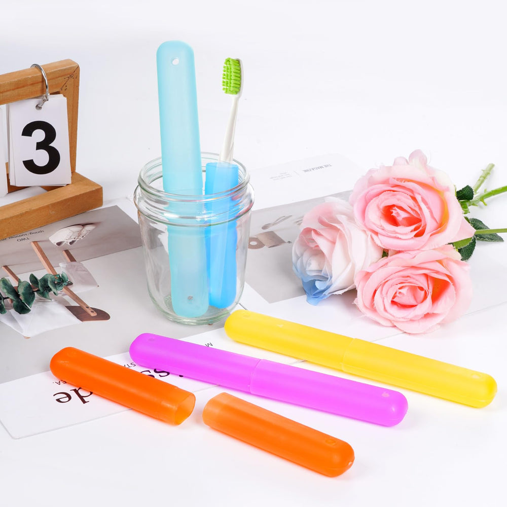 Close-up of ABS material and lid seal on Bskifnn toothbrush case