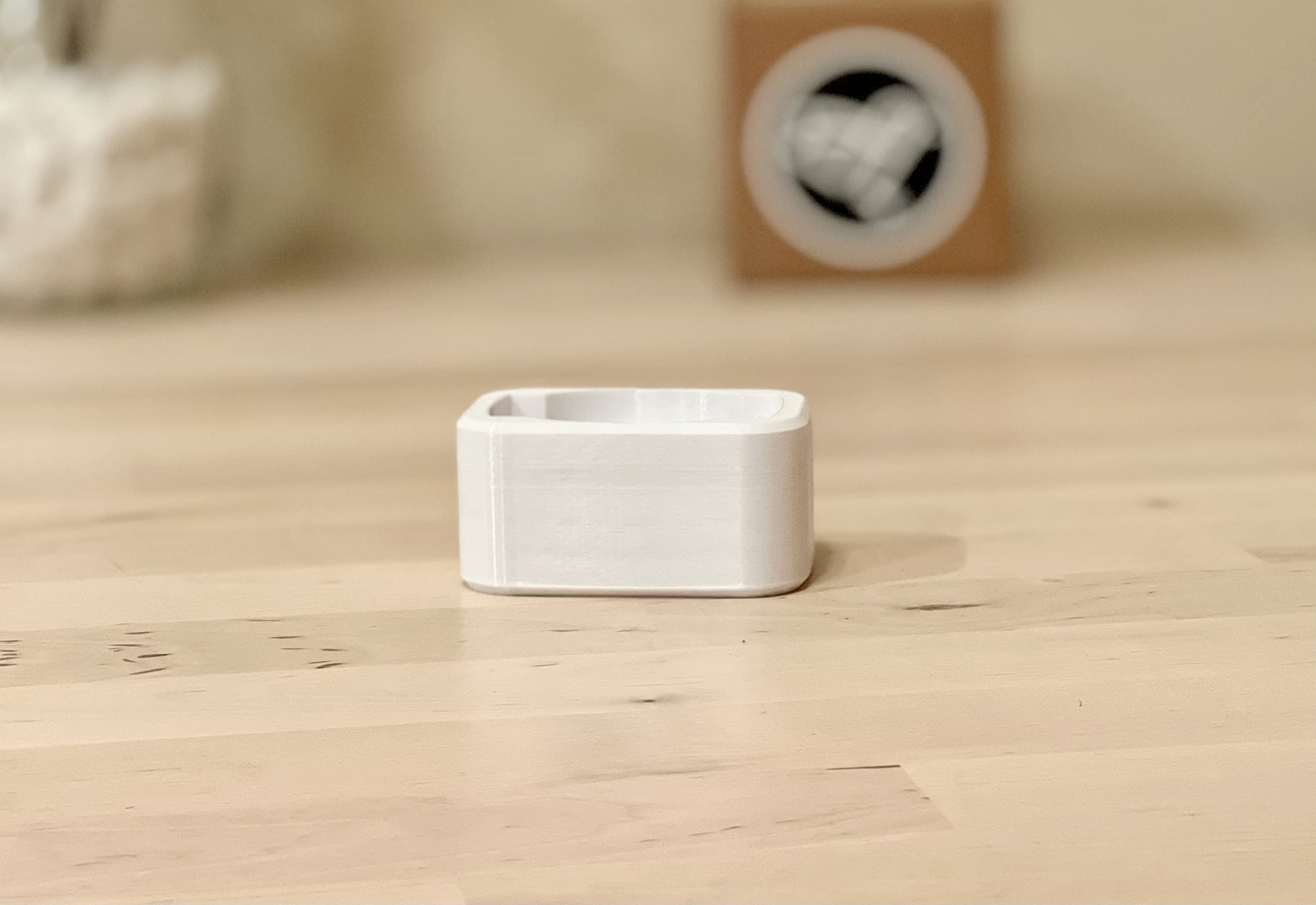 Close-up of compact 3D-printed holder
