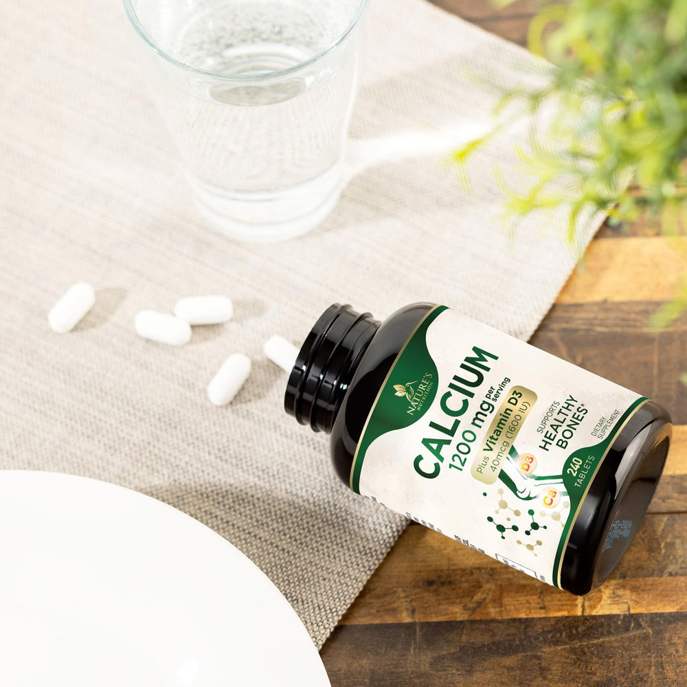 Calcium and vitamin D3 supplement capsules for everyday health