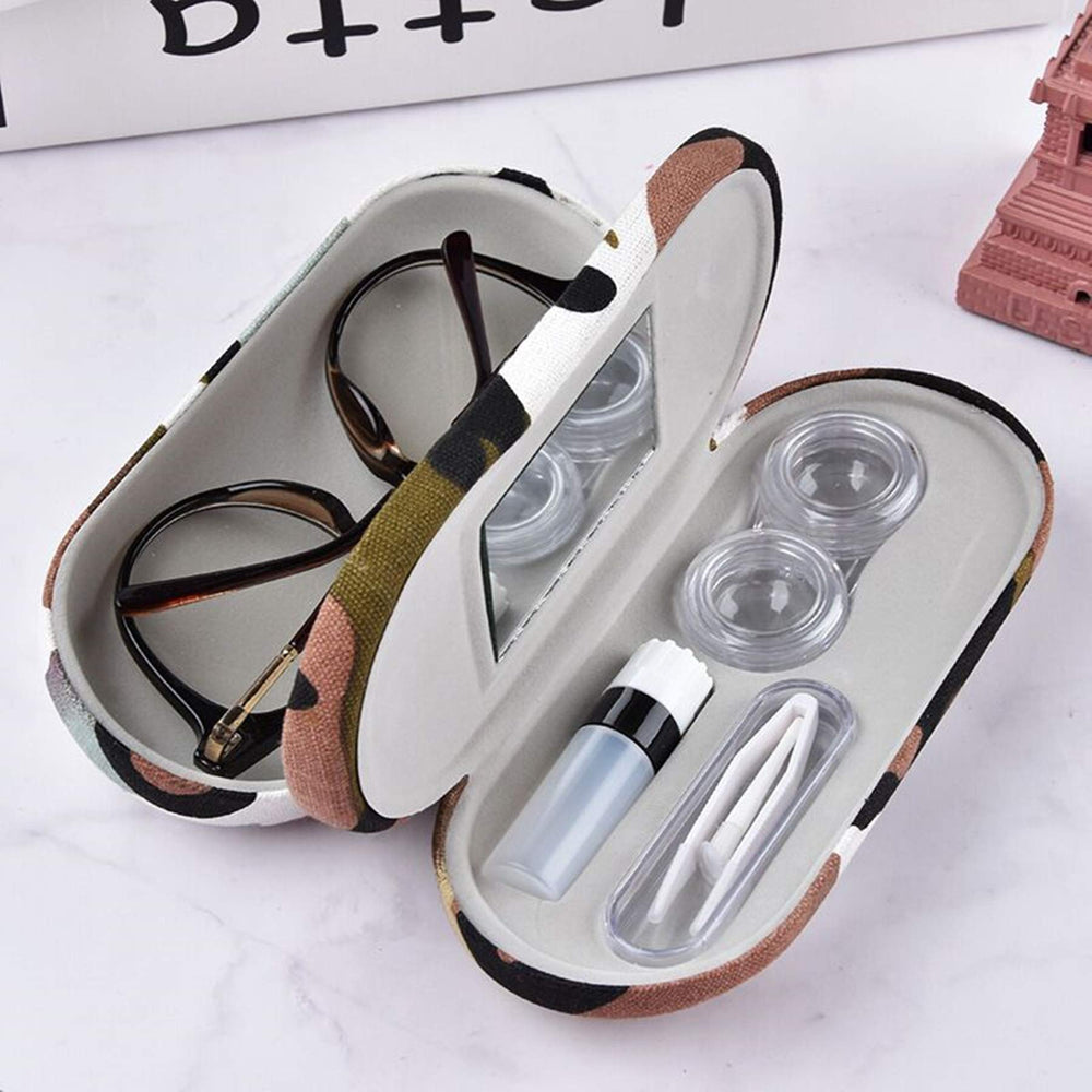 Closed camouflage 2-in-1 travel case with protective fabric exterior