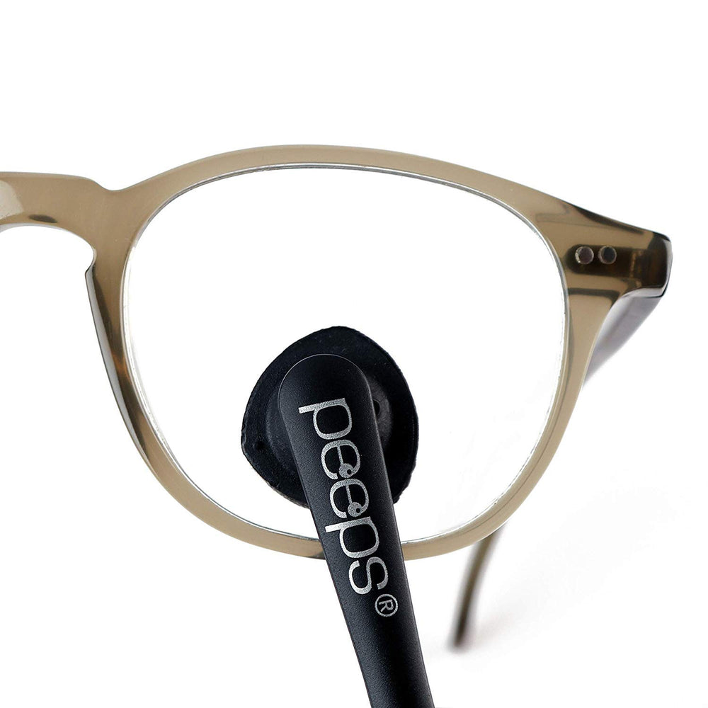 Close-up of carbon microfiber tech in Peeps glasses cleaner