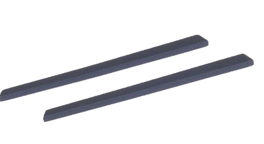 Close-up of Caulo Oakley ear socks in black