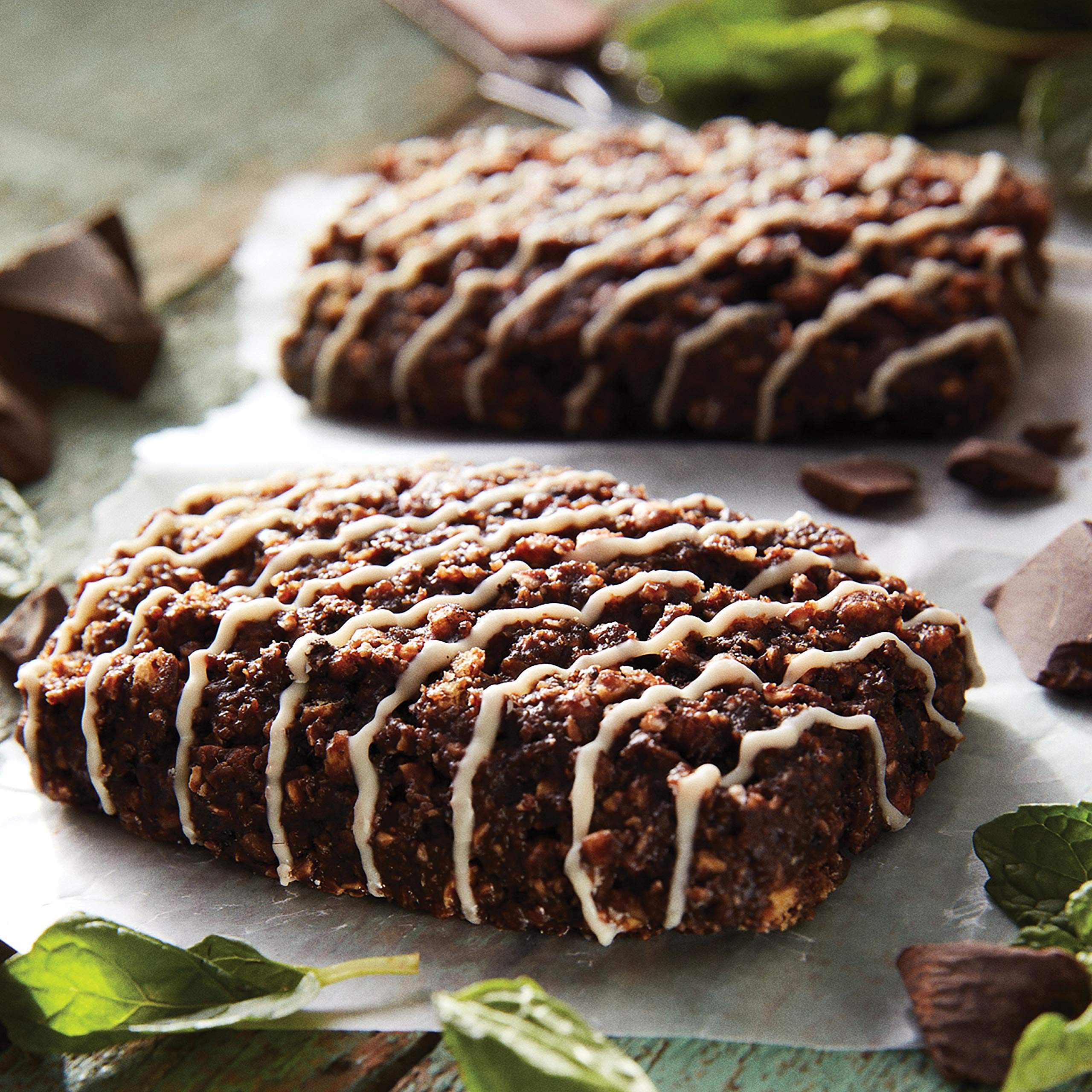 CLIF Bar Cool Mint Chocolate ingredients list features organic oats and plant-based components.