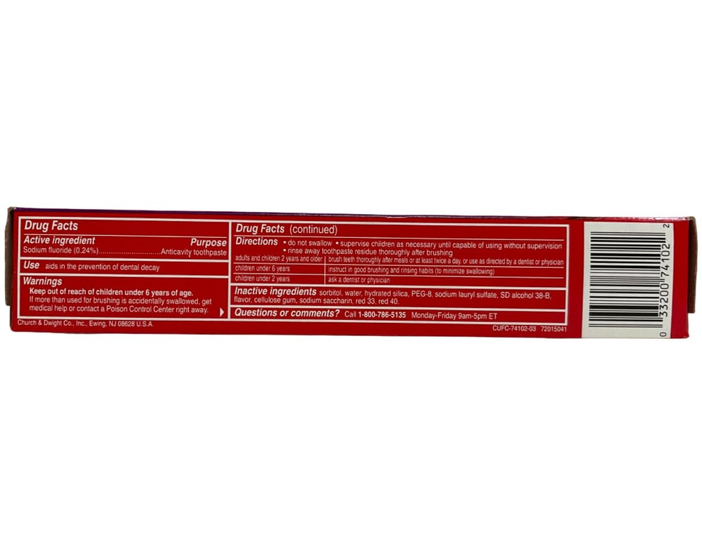 Close-Up Cinnamon Toothpaste branding with cinnamon color