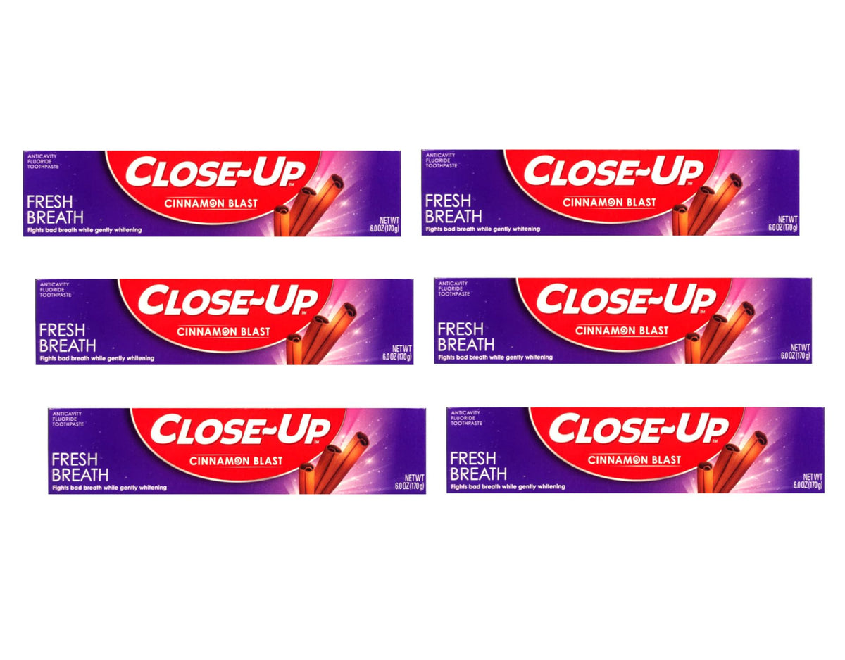 Close-Up toothpaste red gel with cinnamon flavor - front view