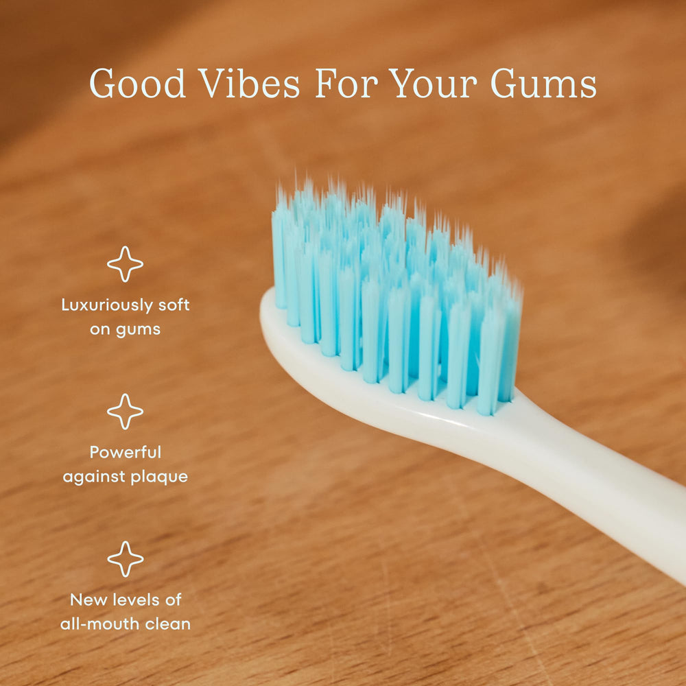Eco-friendly materials used in Cocolab brush heads with recycled plastic base