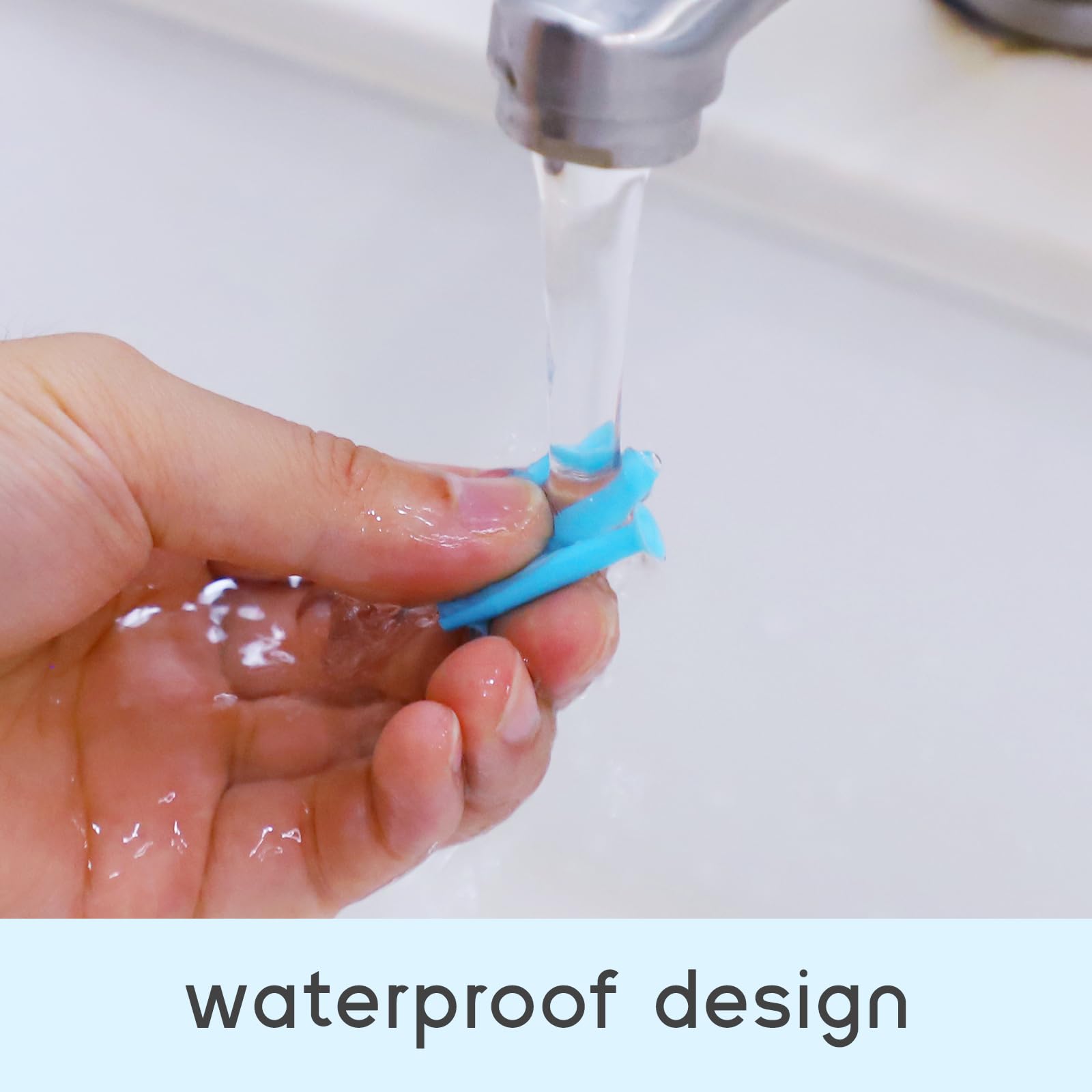 Suction cup inserter for contact lenses