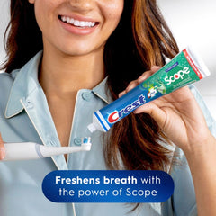 Packshot of Crest + Scope Whitening Toothpaste 3 tubes 5.4 oz