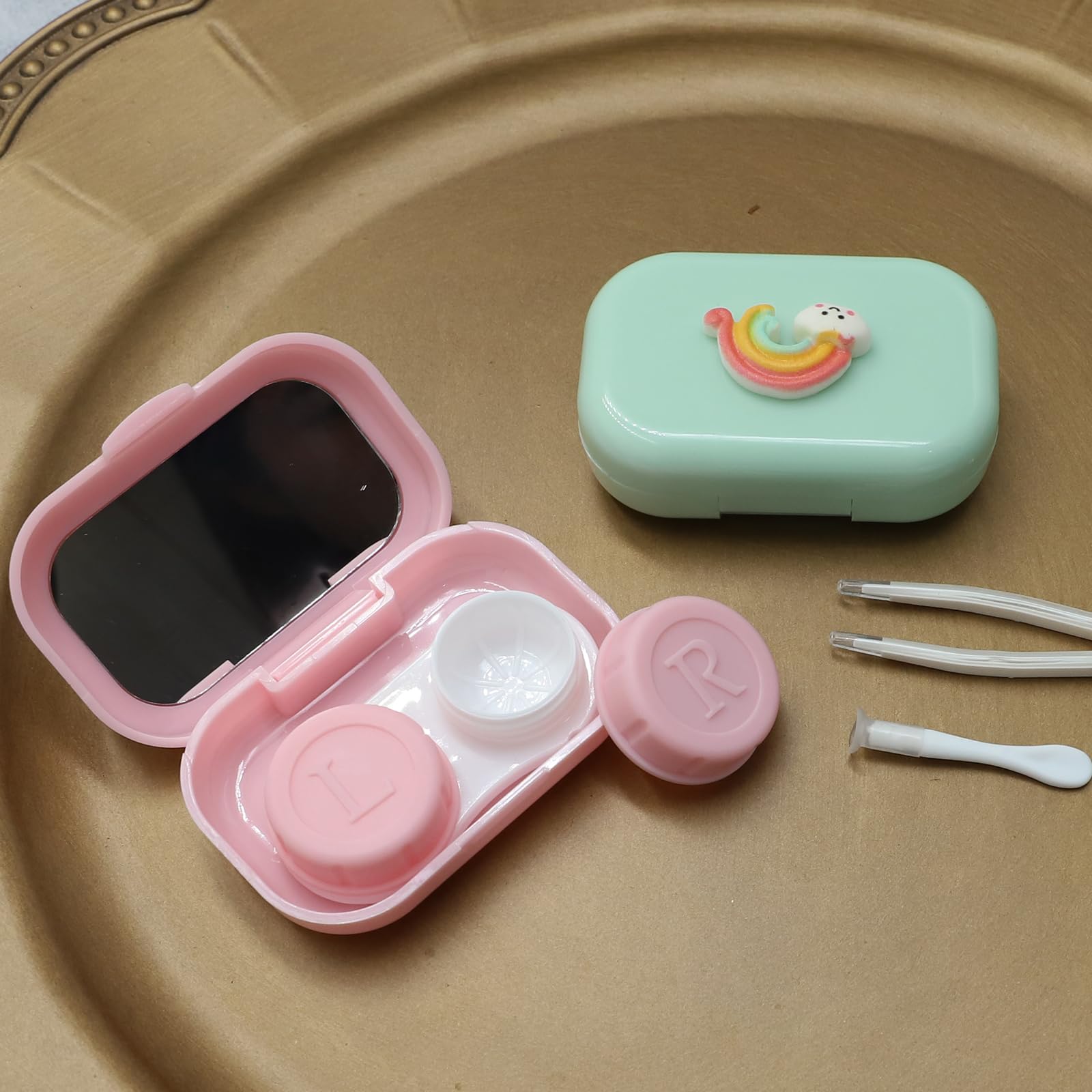 Cualque Cartoon Portable Contact Lens Case with cleaning kit – Pink Crown (open)