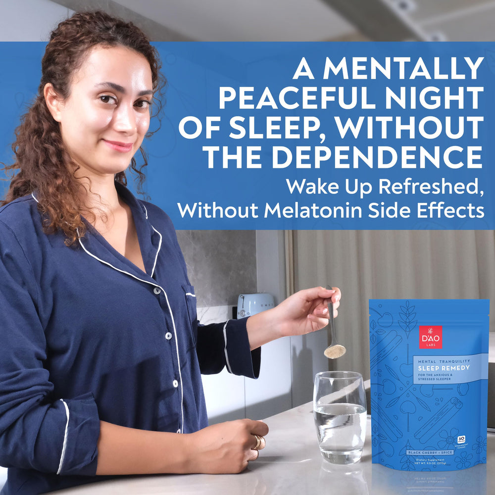 Close-up of Black Cherry & Spice flavor and powder texture