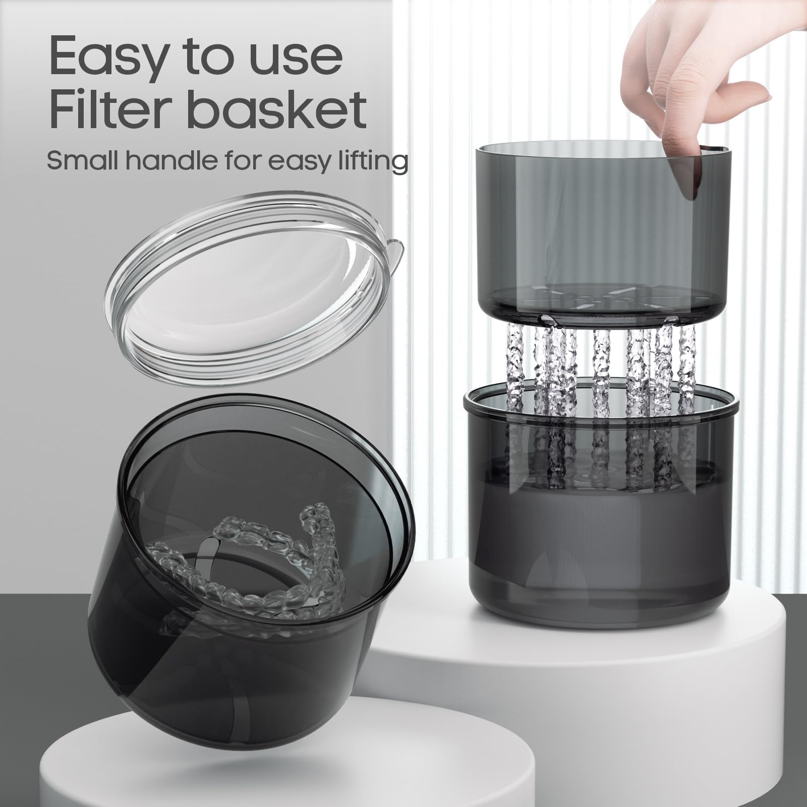 Denture bath cup with built-in drain tray