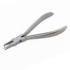 Dhoptical nose pad pliers close-up