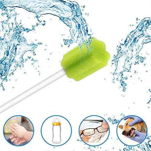 Disposables for on-the-go oral cleaning in four color options