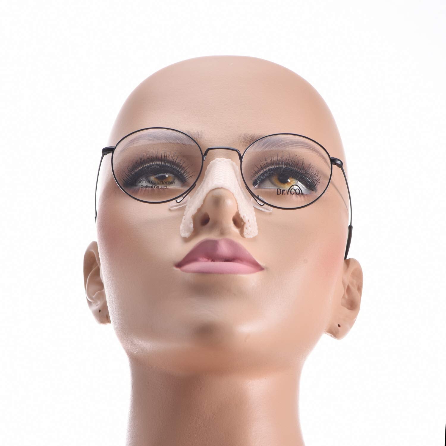 No-nose-contact glasses suitable for nasal fracture recovery