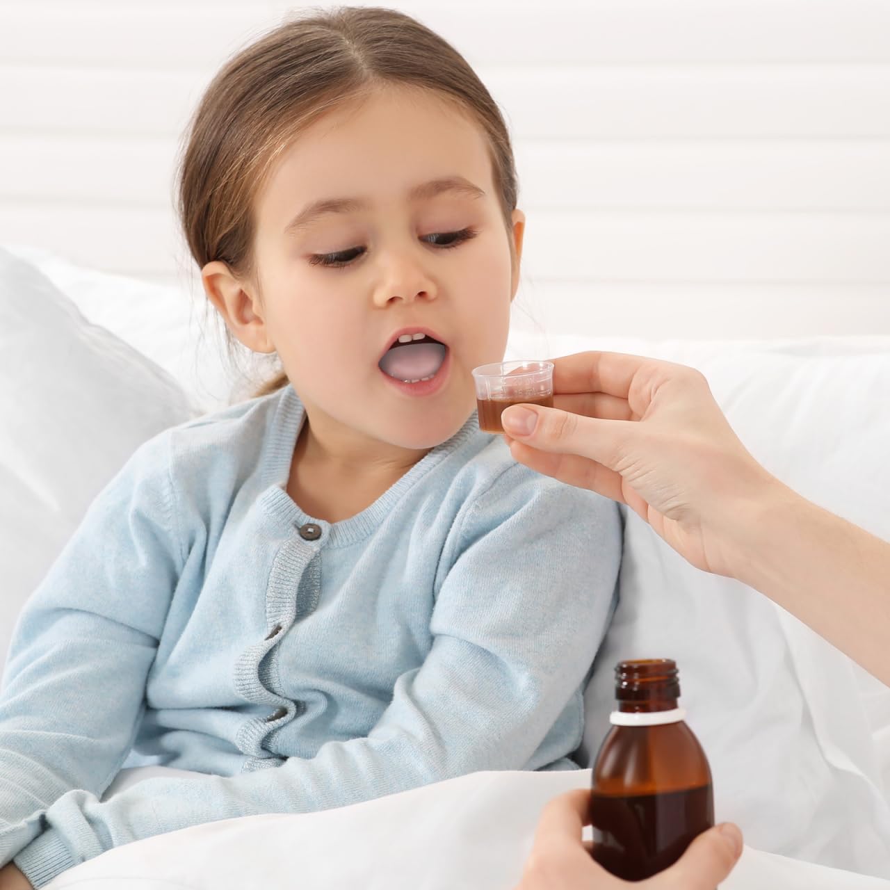 Family-friendly DOITOOL tongue sleeve protectors for bitter medicines