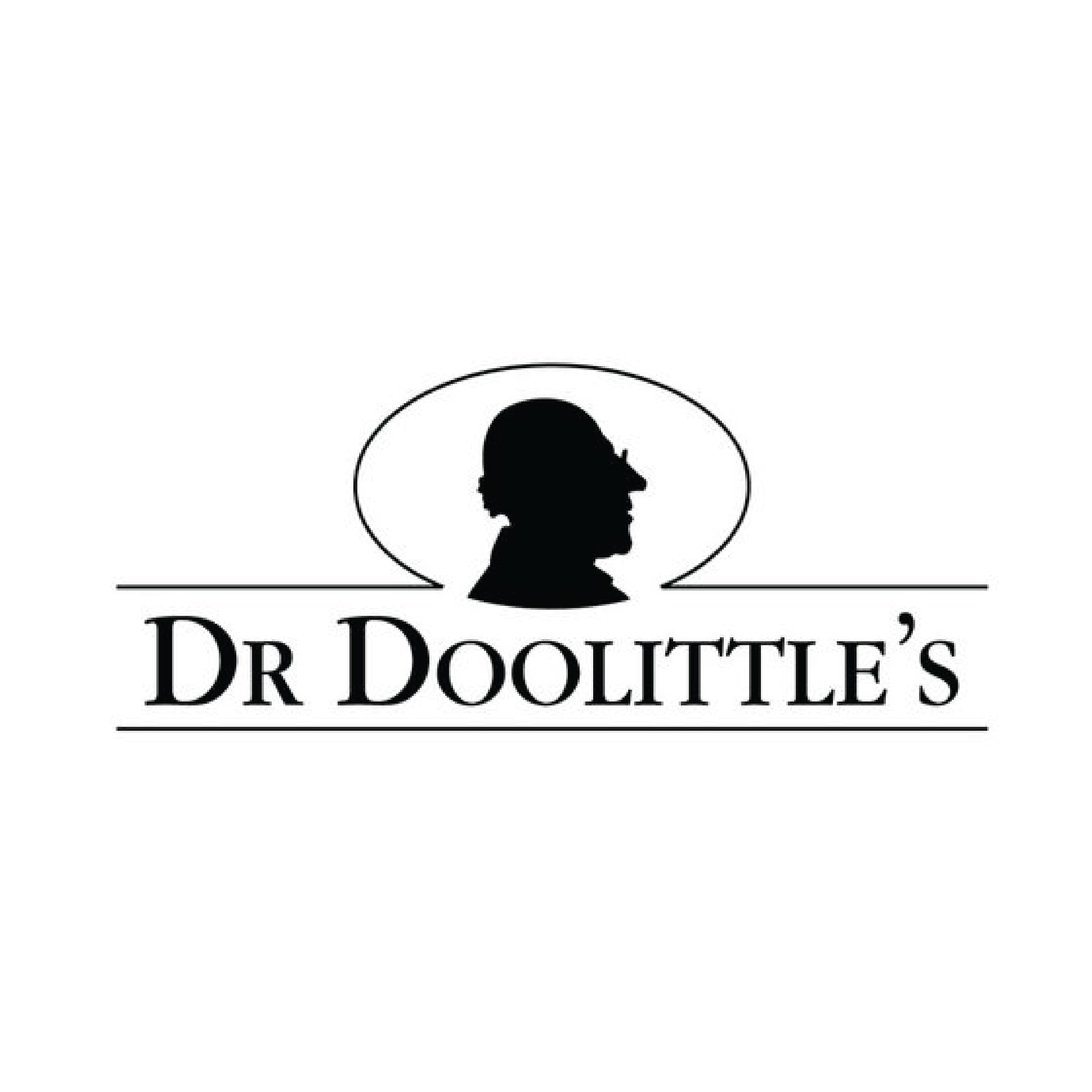 Visual suggesting throat and voice relief with pastilles